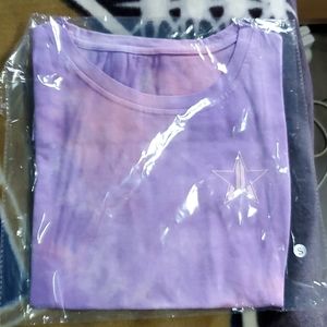 Tshirt purple tie dye